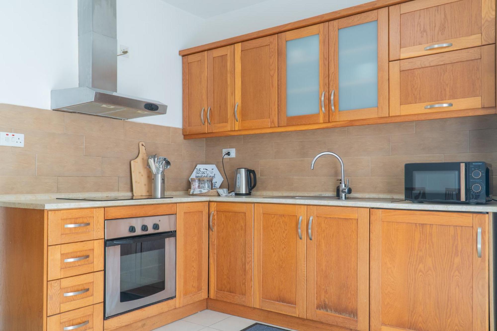 Recently Updated Apt - Gzira Экстерьер фото